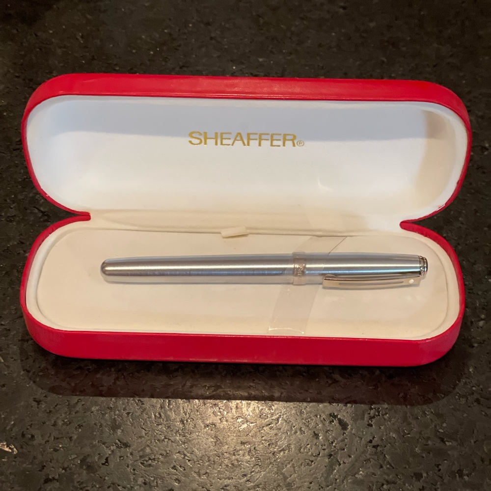 Shaeffer Prelude 340 Pen Medium Brush Chrome